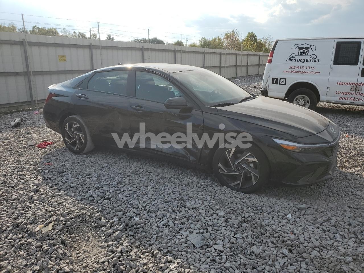 Photo 4 of 2025 HYUNDAI ELANTRA SEL SPORT (VIN KMHLM4DG1SU910294)