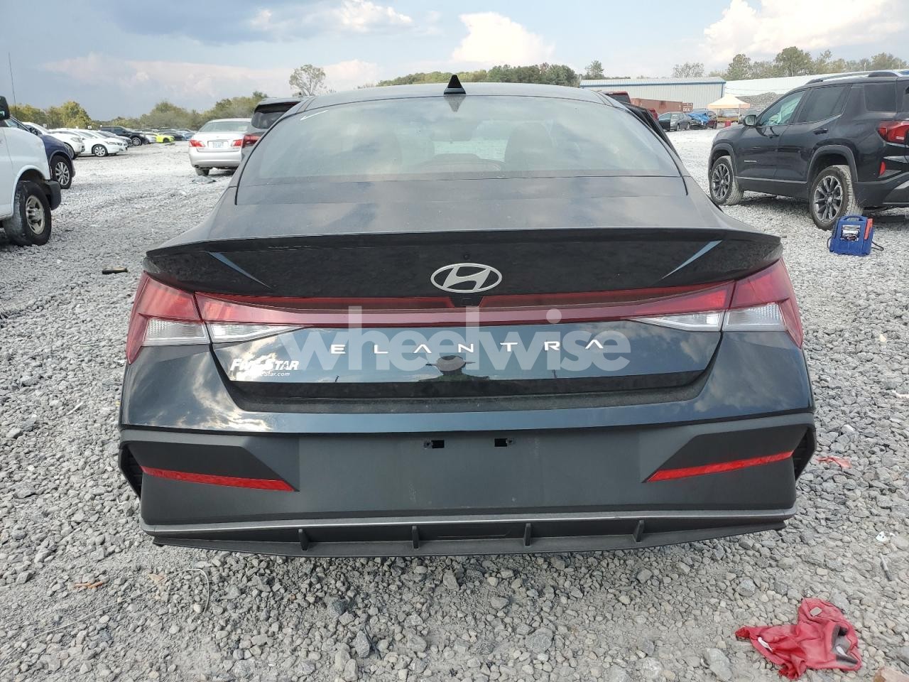 Photo 6 of 2025 HYUNDAI ELANTRA SEL SPORT (VIN KMHLM4DG1SU910294)