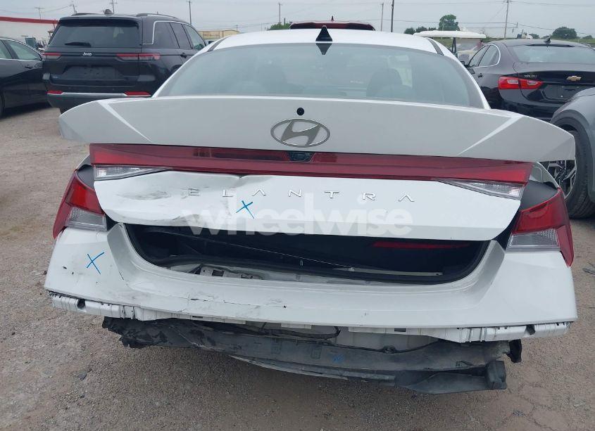 Photo 6 of 2024 Hyundai Elantra SEL (VIN KMHLM4DG2RU648103)