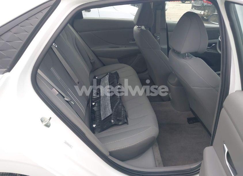 Photo 8 of 2024 Hyundai Elantra SEL (VIN KMHLM4DG2RU648103)