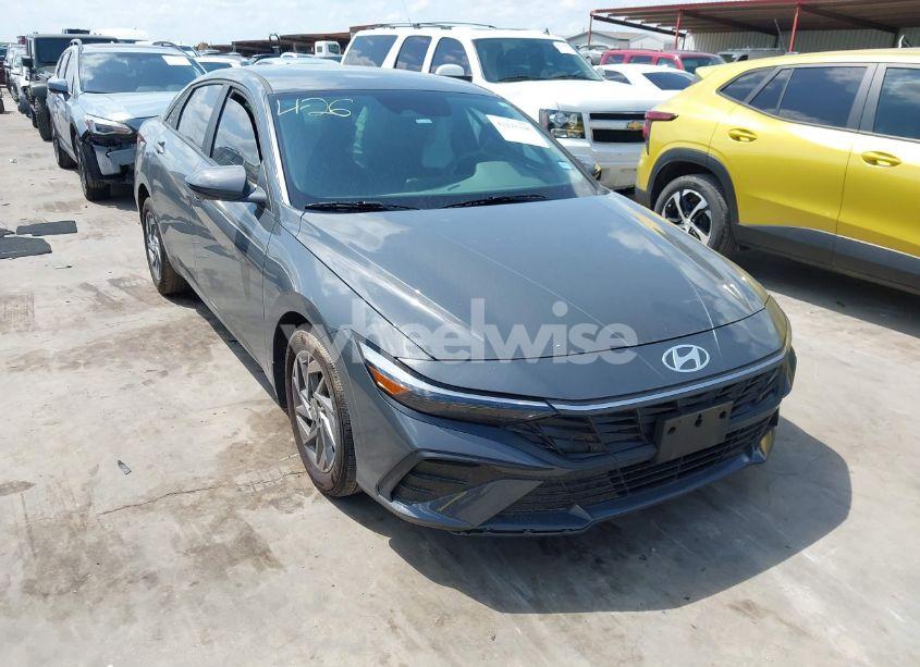 2024 Hyundai Elantra SEL (VIN KMHLM4DG2RU702936) main photo