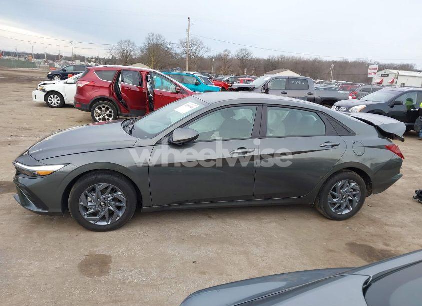 Photo 15 of 2024 Hyundai Elantra SEL (VIN KMHLM4DG2RU757919)