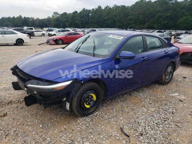 2024 HYUNDAI ELANTRA SEL (VIN KMHLM4DG2RU832702) main photo