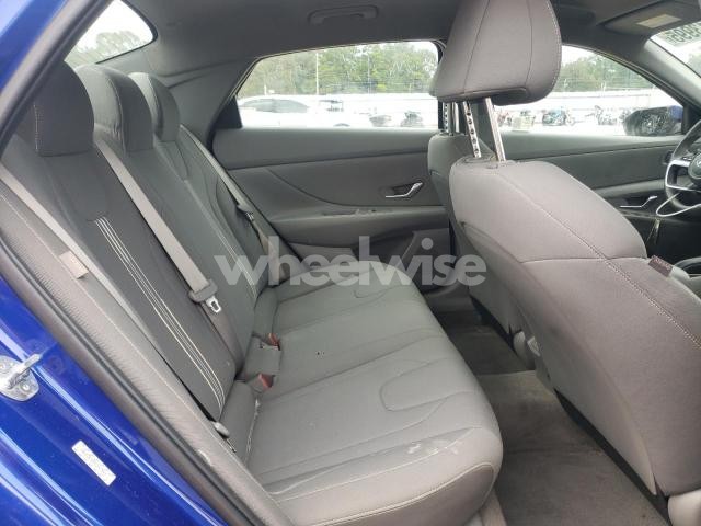 Photo 6 of 2024 HYUNDAI ELANTRA SEL (VIN KMHLM4DG2RU832702)