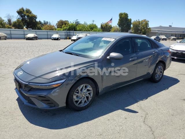 Photo 2 of 2024 HYUNDAI ELANTRA SEL (VIN KMHLM4DG2RU839682)