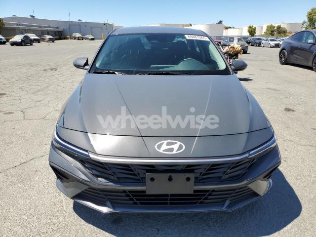 Photo 5 of 2024 HYUNDAI ELANTRA SEL (VIN KMHLM4DG2RU839682)