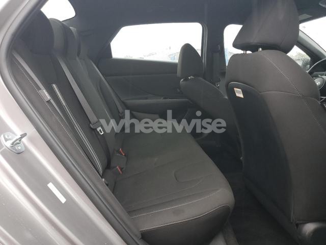 Photo 8 of 2025 HYUNDAI ELANTRA SEL SPORT (VIN KMHLM4DG2SU873417)