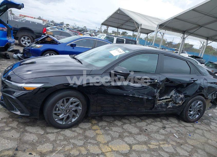 Photo 14 of 2024 Hyundai Elantra SEL (VIN KMHLM4DG3RU657781)