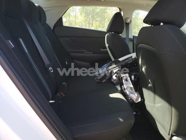 Photo 7 of 2025 HYUNDAI ELANTRA SEL SPORT (VIN KMHLM4DG3SU035283)