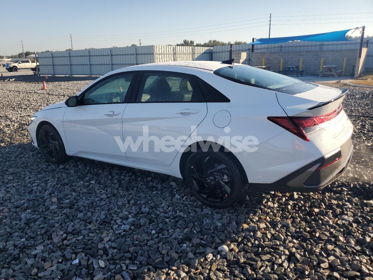 Photo 2 of 2026 HYUNDAI ELANTRA SEL SPORT (VIN KMHLM4DG3TU105432)