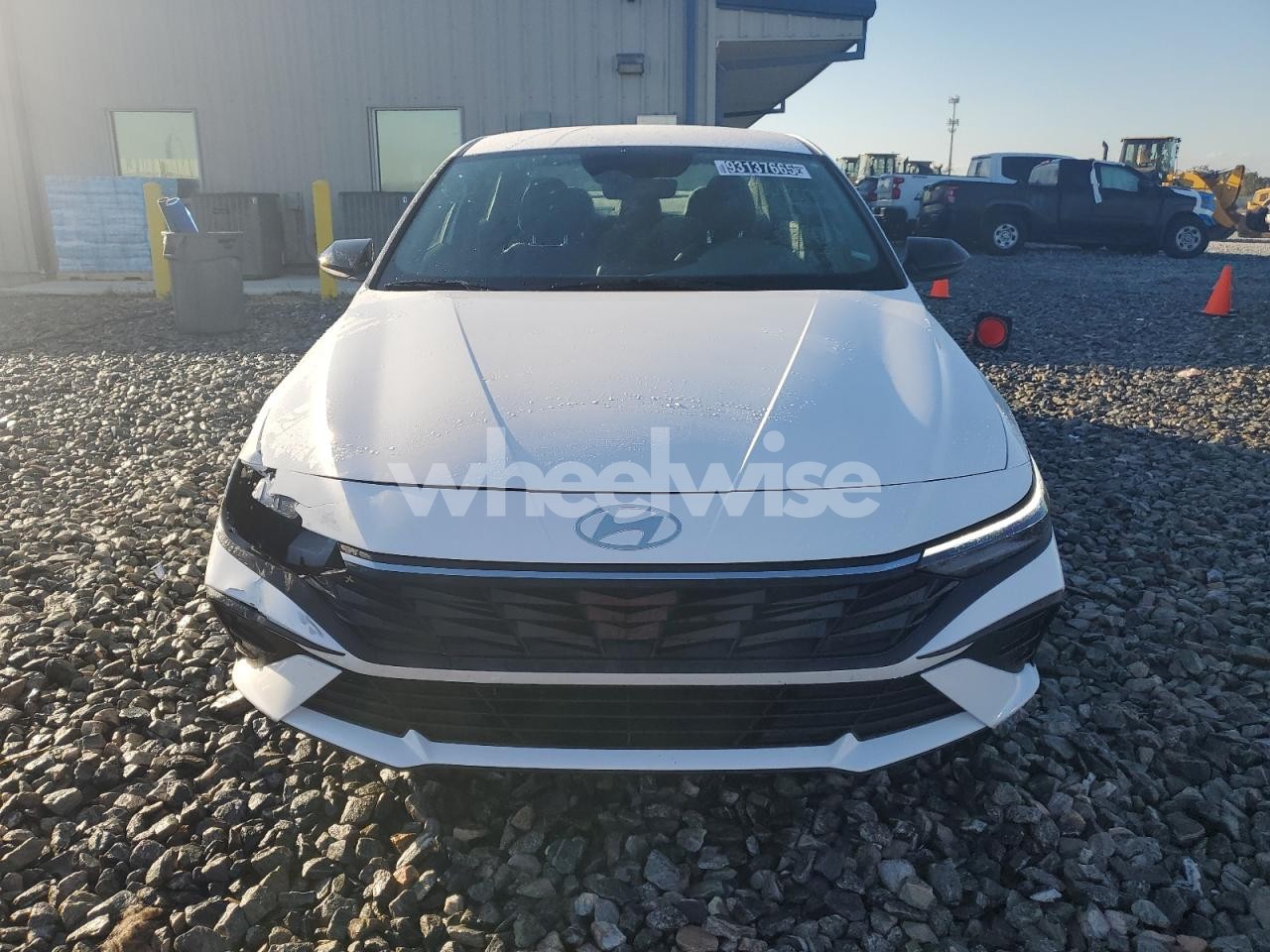 Photo 5 of 2026 HYUNDAI ELANTRA SEL SPORT (VIN KMHLM4DG3TU105432)