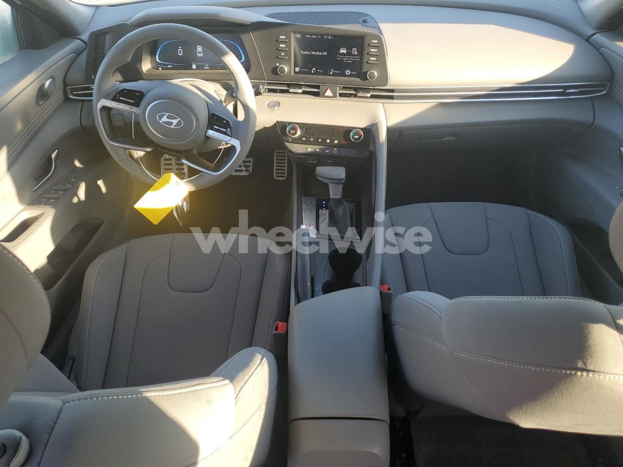 Photo 8 of 2026 HYUNDAI ELANTRA SEL SPORT (VIN KMHLM4DG3TU105432)