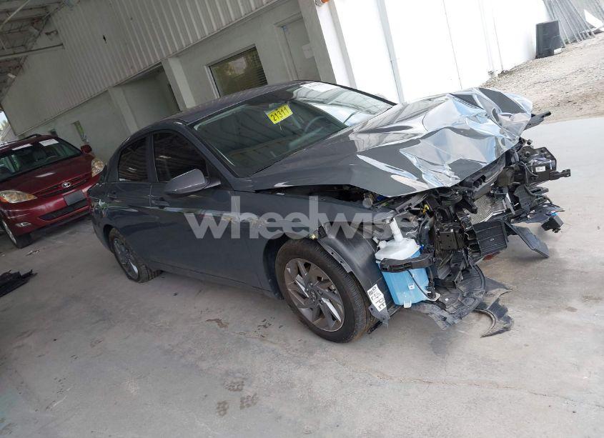 Photo 13 of 2024 Hyundai Elantra SEL (VIN KMHLM4DG4RU772986)
