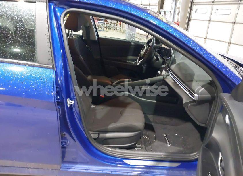 Photo 5 of 2024 Hyundai Elantra SEL (VIN KMHLM4DG4RU842843)