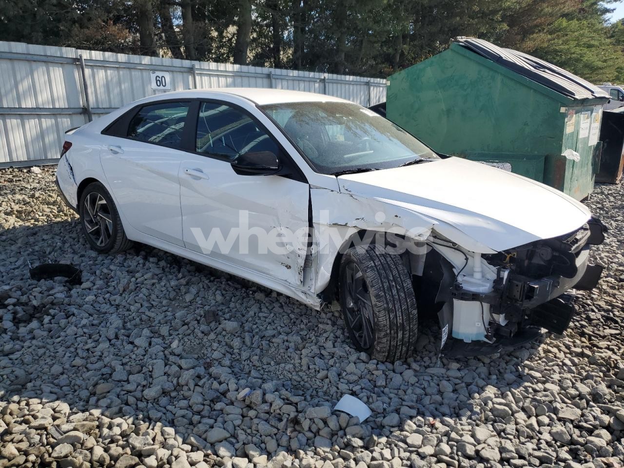 Photo 4 of 2025 HYUNDAI ELANTRA SEL SPORT (VIN KMHLM4DG4SU894592)