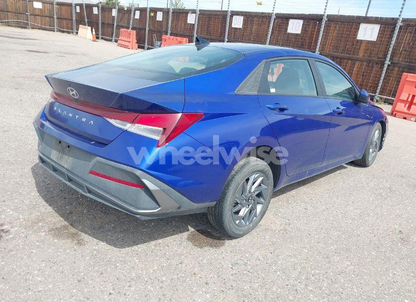 Photo 4 of 2024 Hyundai Elantra SEL (VIN KMHLM4DG5RU639931)