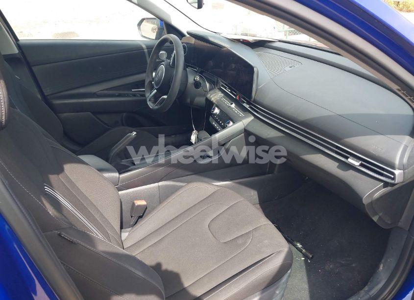 Photo 5 of 2024 Hyundai Elantra SEL (VIN KMHLM4DG5RU639931)