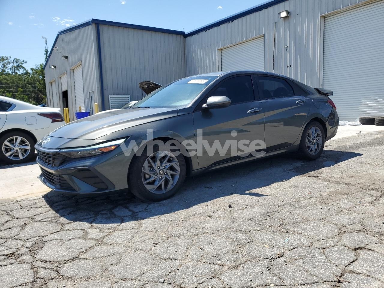 2024 HYUNDAI ELANTRA SEL (VIN KMHLM4DG5RU751922) main photo