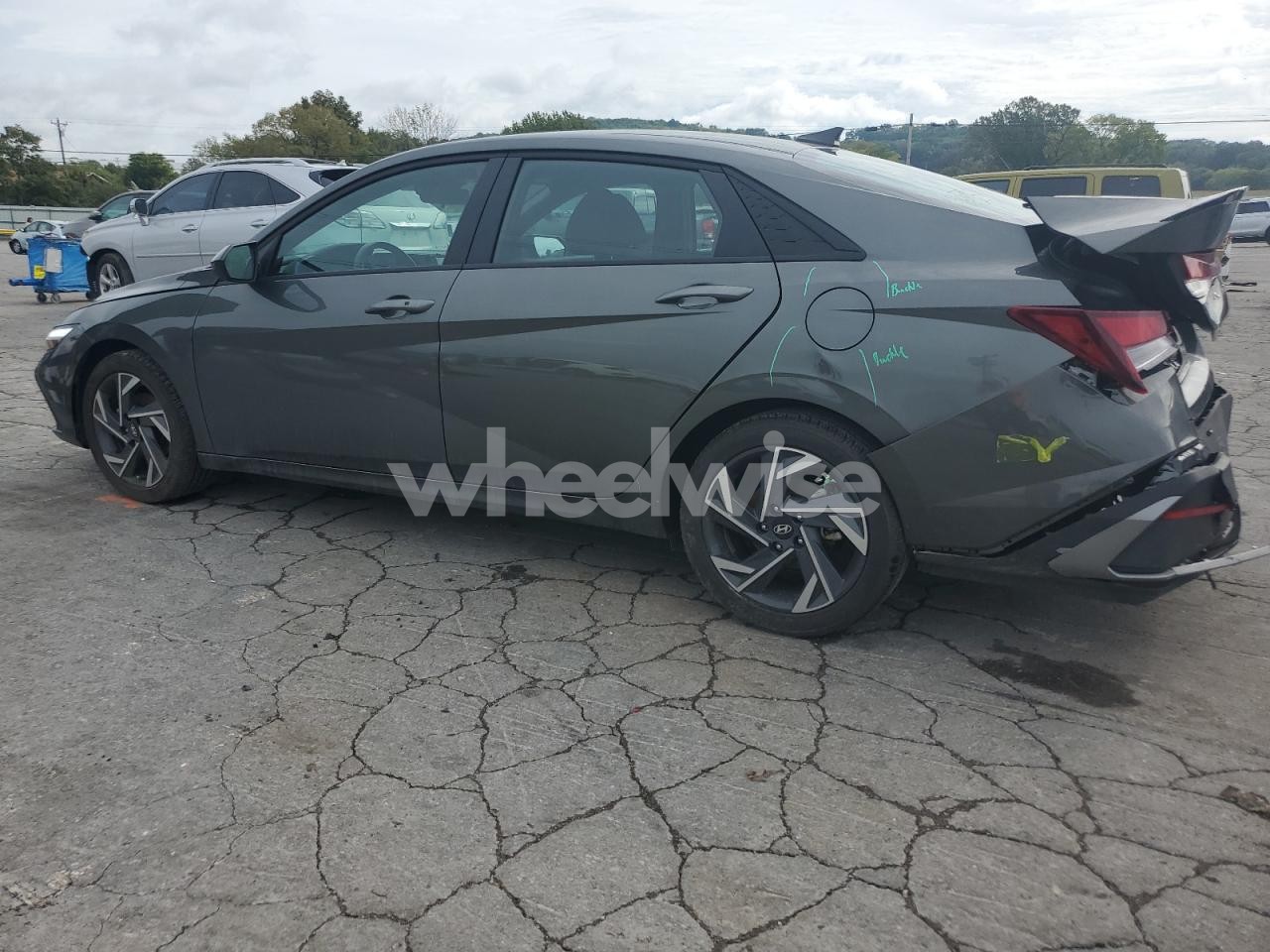 Photo 2 of 2025 HYUNDAI ELANTRA SEL SPORT (VIN KMHLM4DG5SU904563)