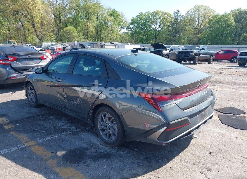 Photo 3 of 2024 Hyundai Elantra SEL (VIN KMHLM4DG6RU754456)