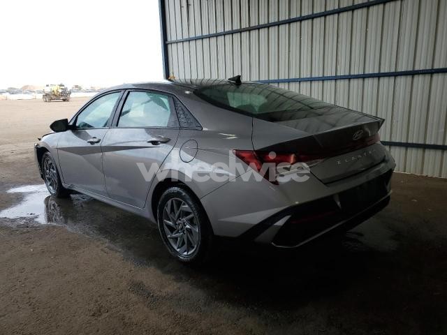 Photo 8 of 2024 HYUNDAI ELANTRA SEL (VIN KMHLM4DG6RU818804)
