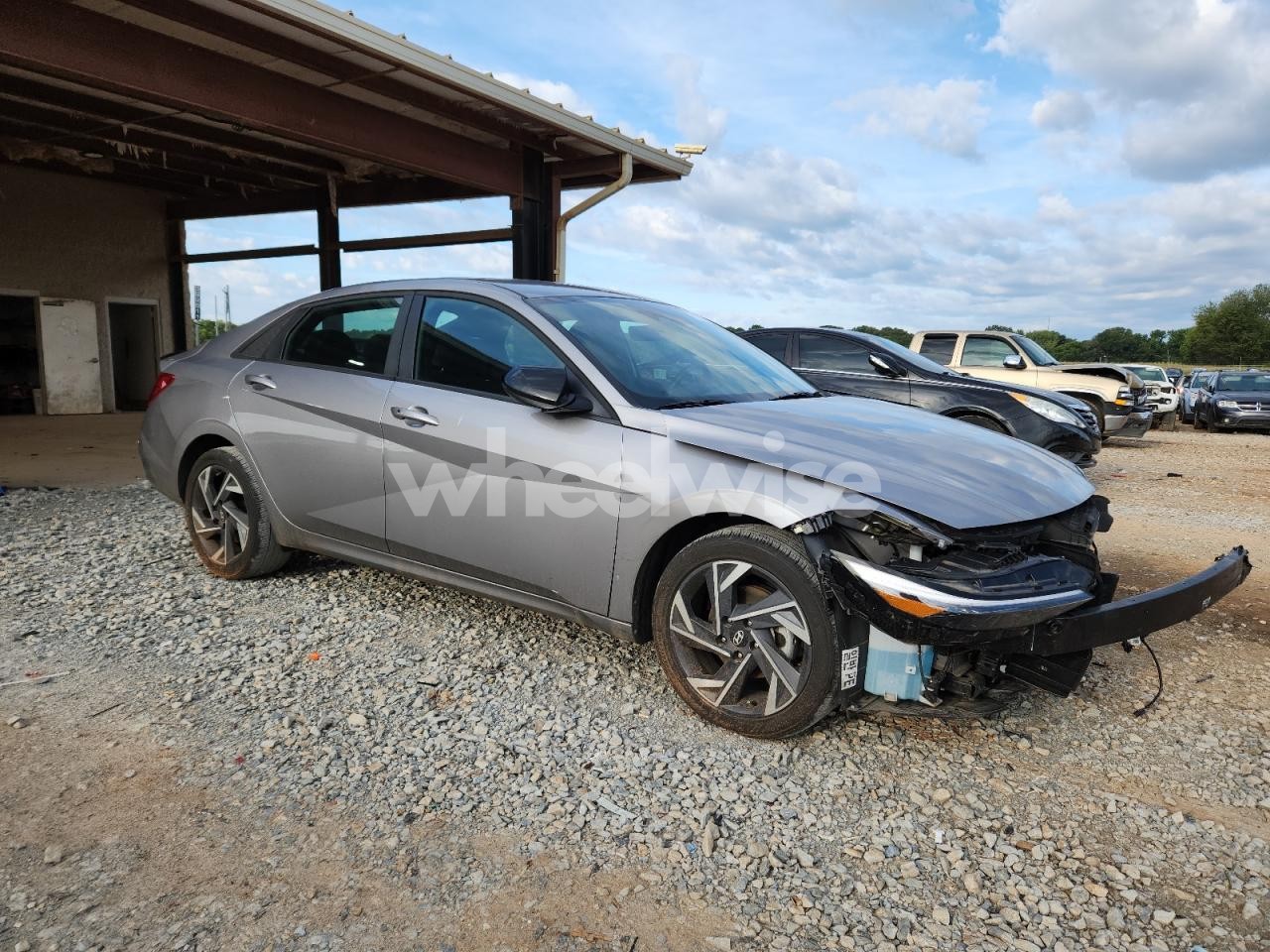 Photo 4 of 2025 HYUNDAI ELANTRA SEL SPORT (VIN KMHLM4DG6SU866650)