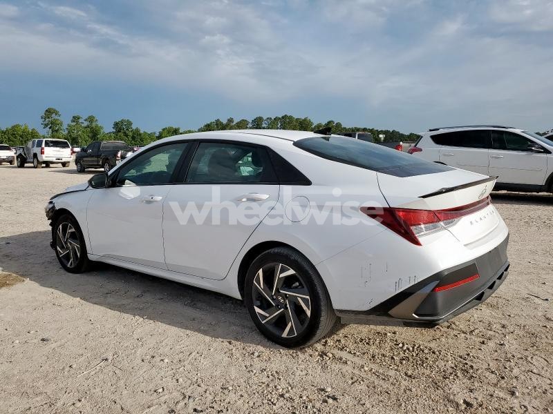 Photo 4 of 2025 HYUNDAI ELANTRA SEL SPORT (VIN KMHLM4DG6SU916110)