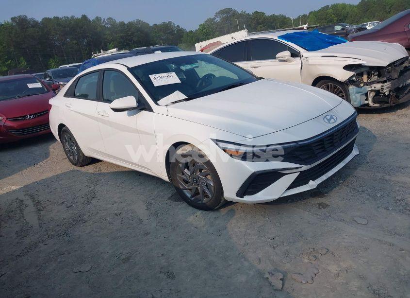 2024 Hyundai Elantra SEL (VIN KMHLM4DG7RU651028) main photo