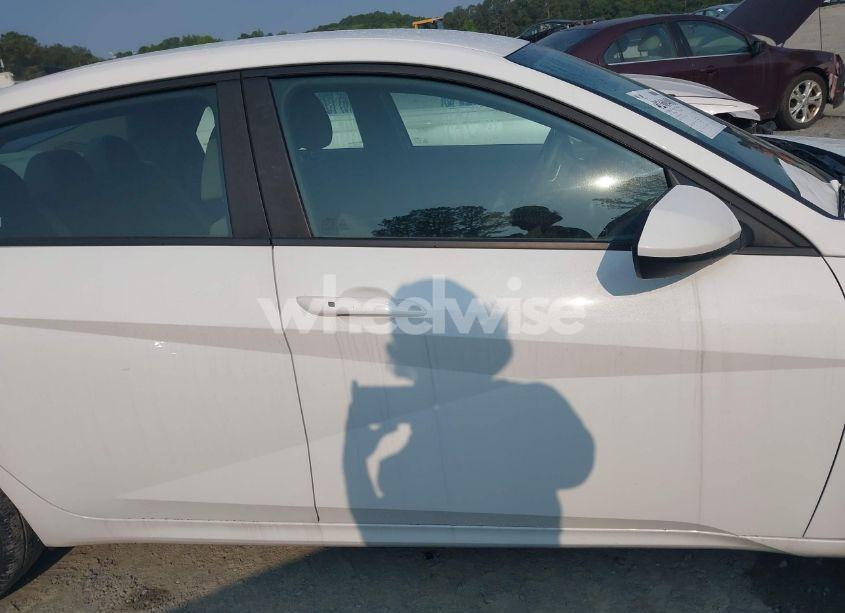 Photo 13 of 2024 Hyundai Elantra SEL (VIN KMHLM4DG7RU651028)