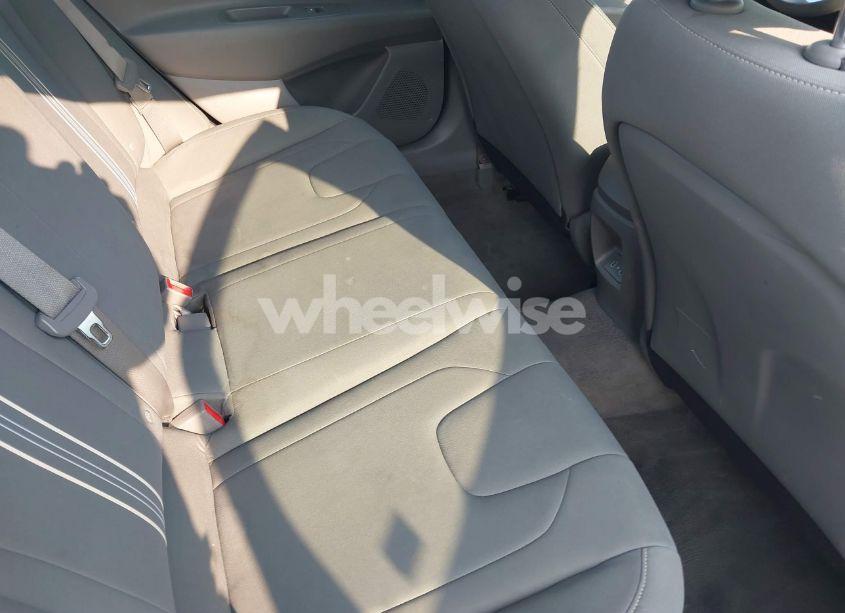 Photo 8 of 2024 Hyundai Elantra SEL (VIN KMHLM4DG7RU651028)