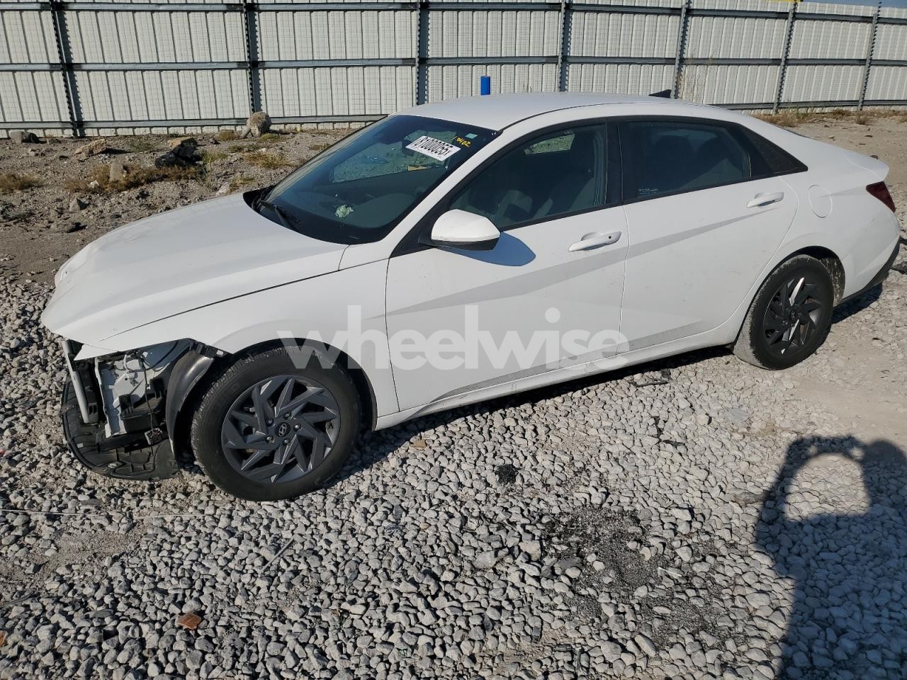 2024 HYUNDAI ELANTRA SEL (VIN KMHLM4DG7RU685101) main photo