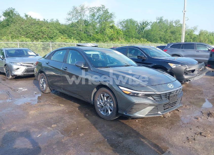 2024 Hyundai Elantra SEL (VIN KMHLM4DG7RU751078) main photo