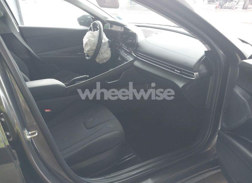 Photo 5 of 2024 Hyundai Elantra SEL (VIN KMHLM4DG7RU751078)