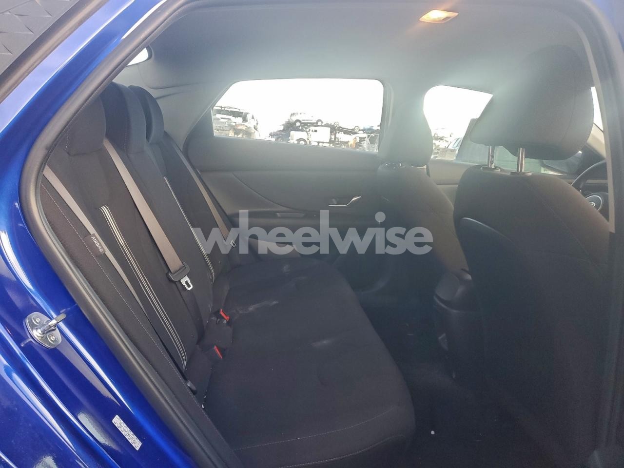 Photo 10 of 2024 HYUNDAI ELANTRA SEL (VIN KMHLM4DG7RU785859)