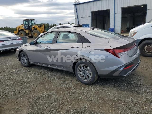 Photo 10 of 2024 HYUNDAI ELANTRA SEL (VIN KMHLM4DG7RU811845)