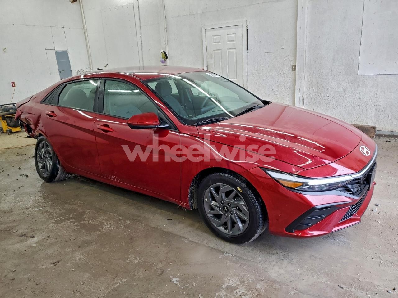 Photo 4 of 2024 HYUNDAI ELANTRA SEL (VIN KMHLM4DG7RU822456)