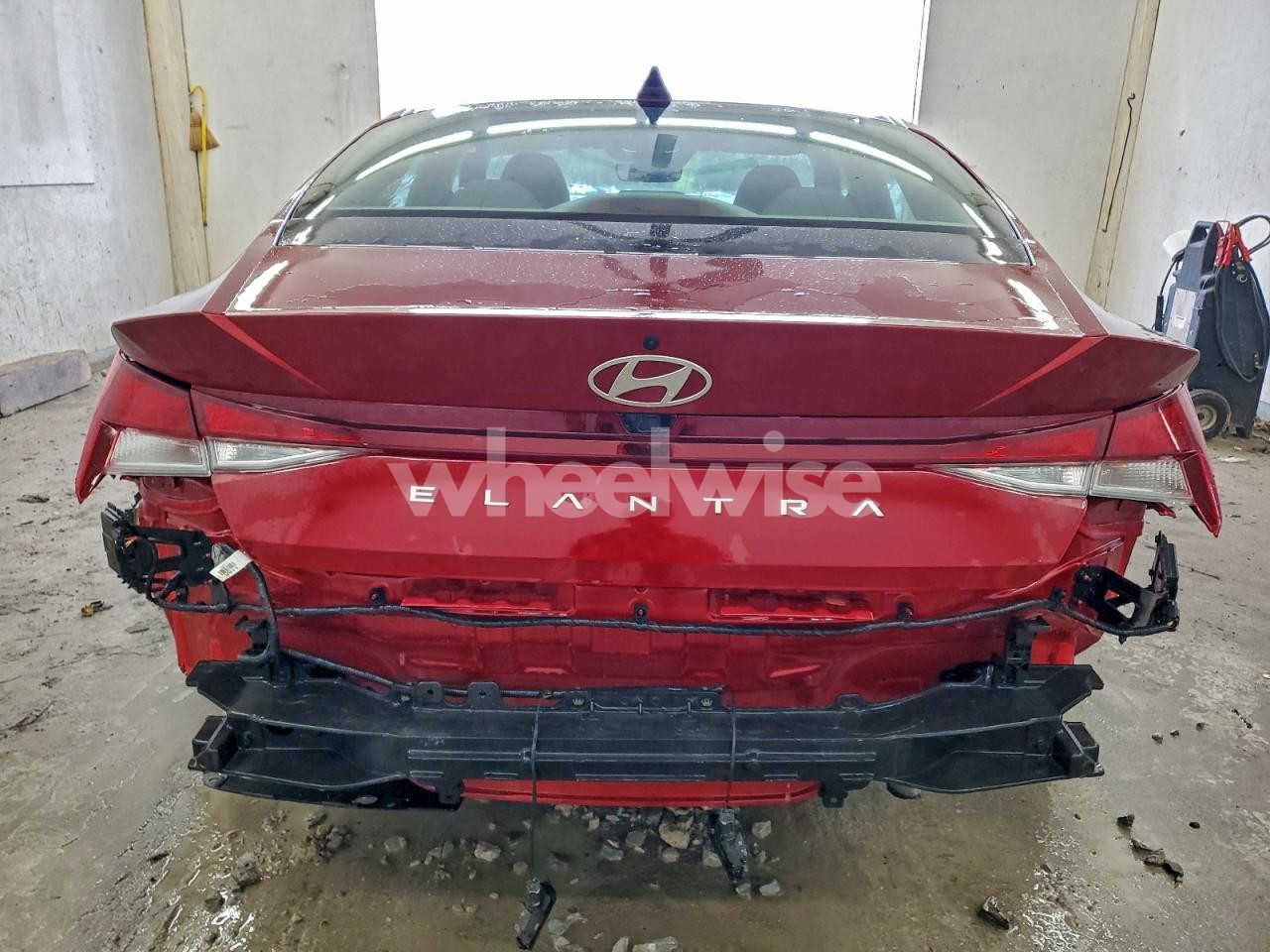 Photo 6 of 2024 HYUNDAI ELANTRA SEL (VIN KMHLM4DG7RU822456)