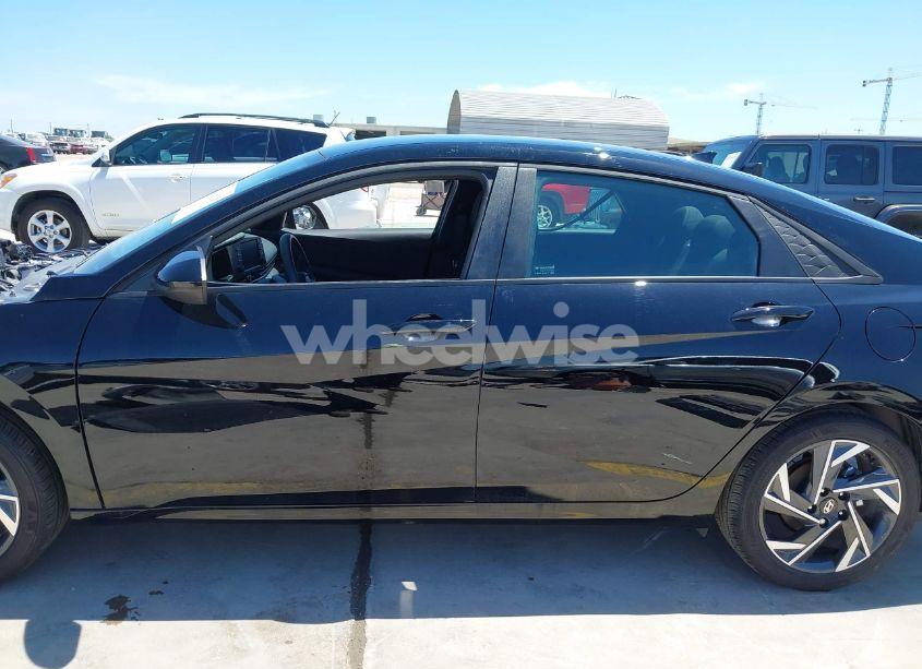 Photo 15 of 2025 Hyundai Elantra SEL SPORT (VIN KMHLM4DG7SU917864)
