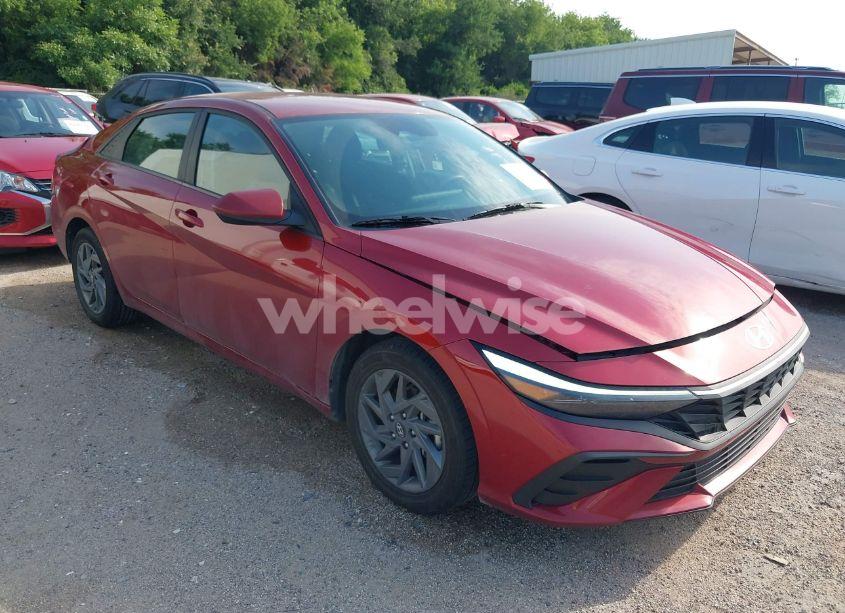 2024 Hyundai Elantra SEL (VIN KMHLM4DG8RU654889) main photo