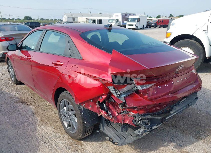 Photo 3 of 2024 Hyundai Elantra SEL (VIN KMHLM4DG8RU654889)