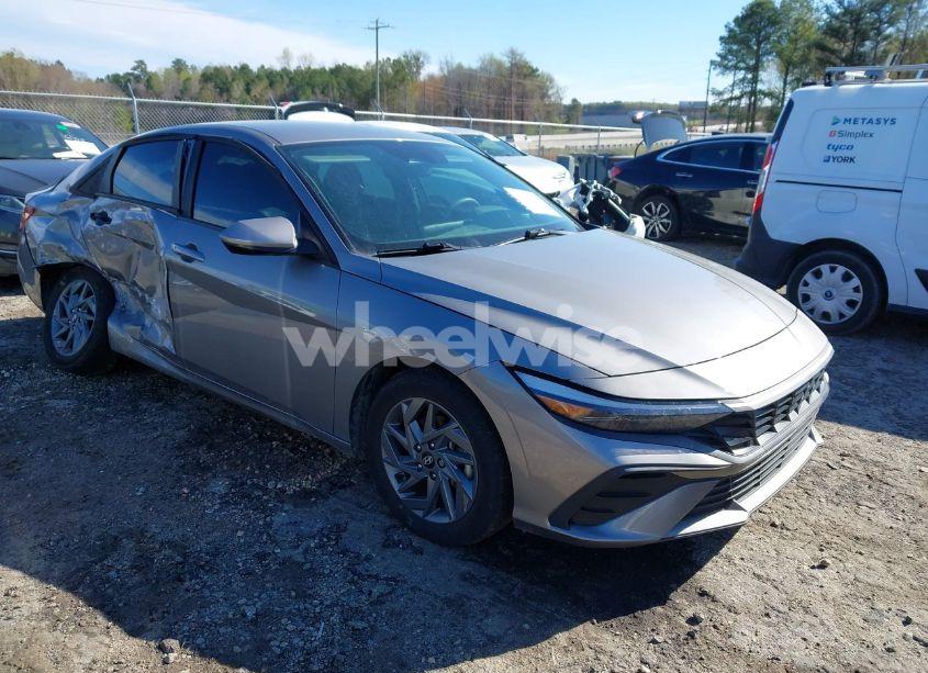 2024 Hyundai Elantra SEL (VIN KMHLM4DG8RU659817) main photo