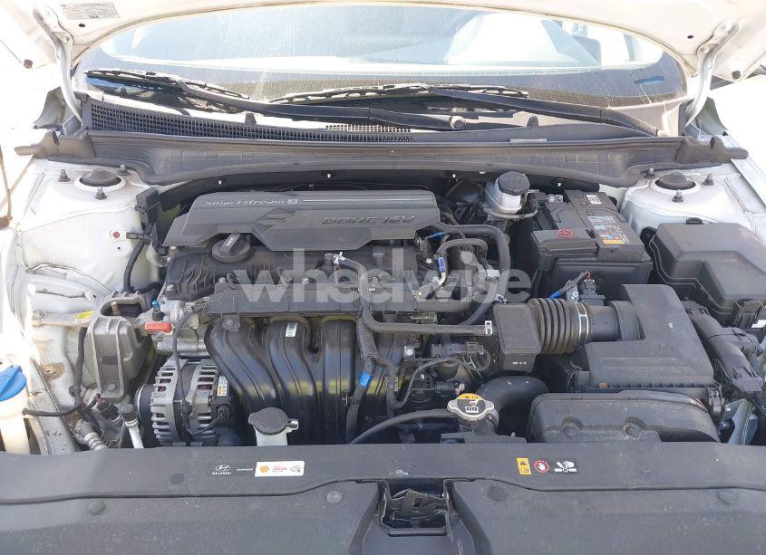 Photo 10 of 2024 Hyundai Elantra SEL (VIN KMHLM4DG8RU659994)