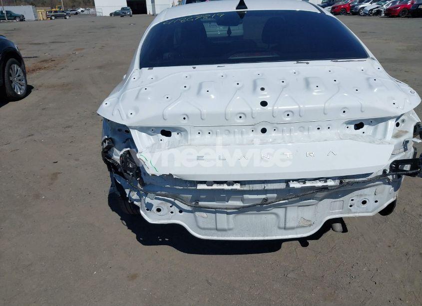 Photo 6 of 2024 Hyundai Elantra SEL (VIN KMHLM4DG8RU659994)