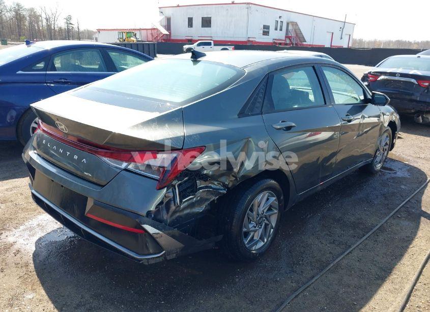 Photo 6 of 2024 Hyundai Elantra SEL (VIN KMHLM4DG8RU672387)