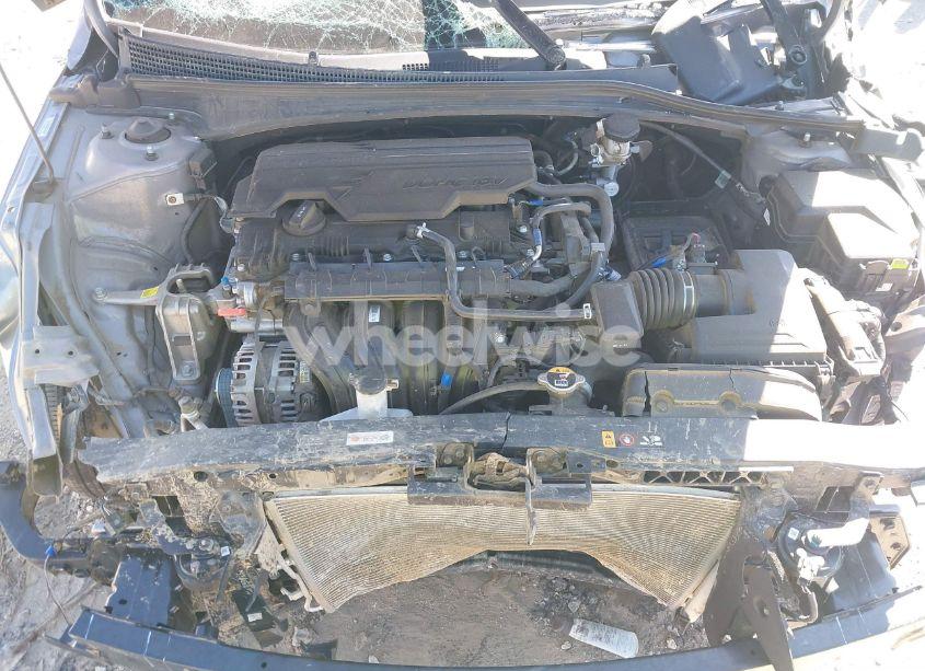 Photo 10 of 2024 Hyundai Elantra SEL (VIN KMHLM4DG8RU679405)