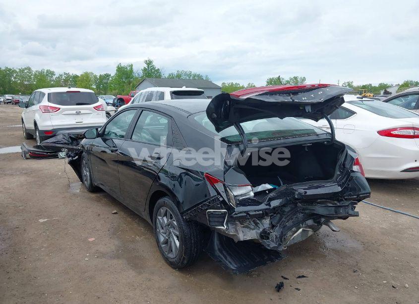 Photo 3 of 2024 Hyundai Elantra SEL (VIN KMHLM4DG8RU690033)