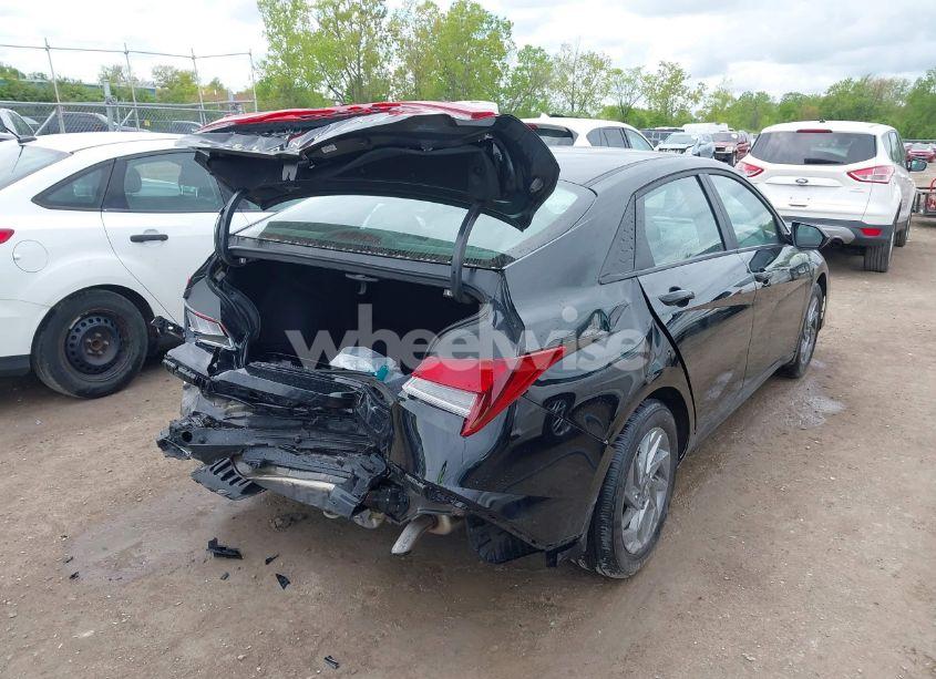 Photo 4 of 2024 Hyundai Elantra SEL (VIN KMHLM4DG8RU690033)