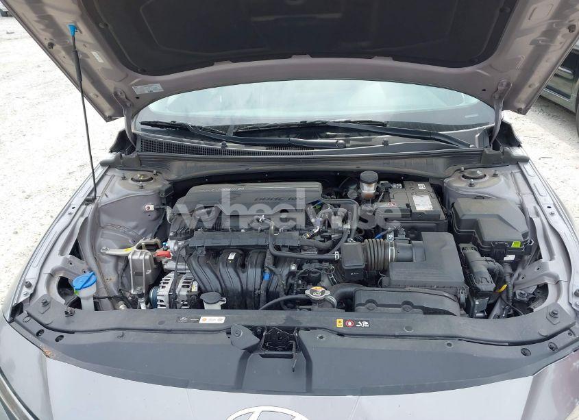 Photo 10 of 2024 Hyundai Elantra SEL (VIN KMHLM4DG8RU717764)