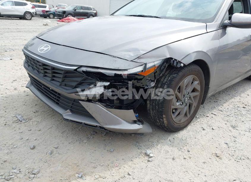 Photo 6 of 2024 Hyundai Elantra SEL (VIN KMHLM4DG8RU717764)