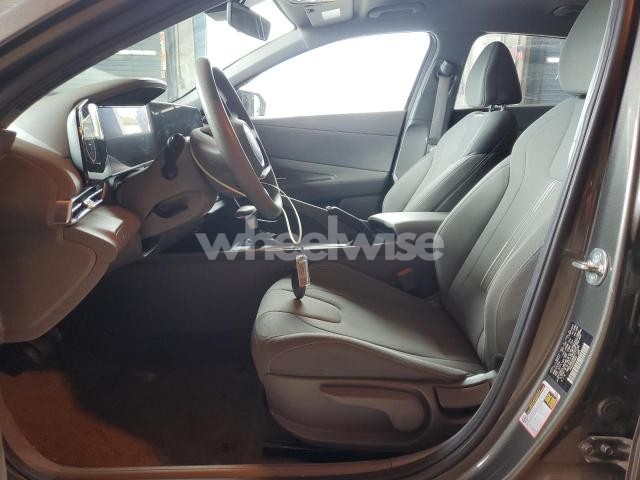 Photo 10 of 2024 HYUNDAI ELANTRA SEL (VIN KMHLM4DG8RU777186)